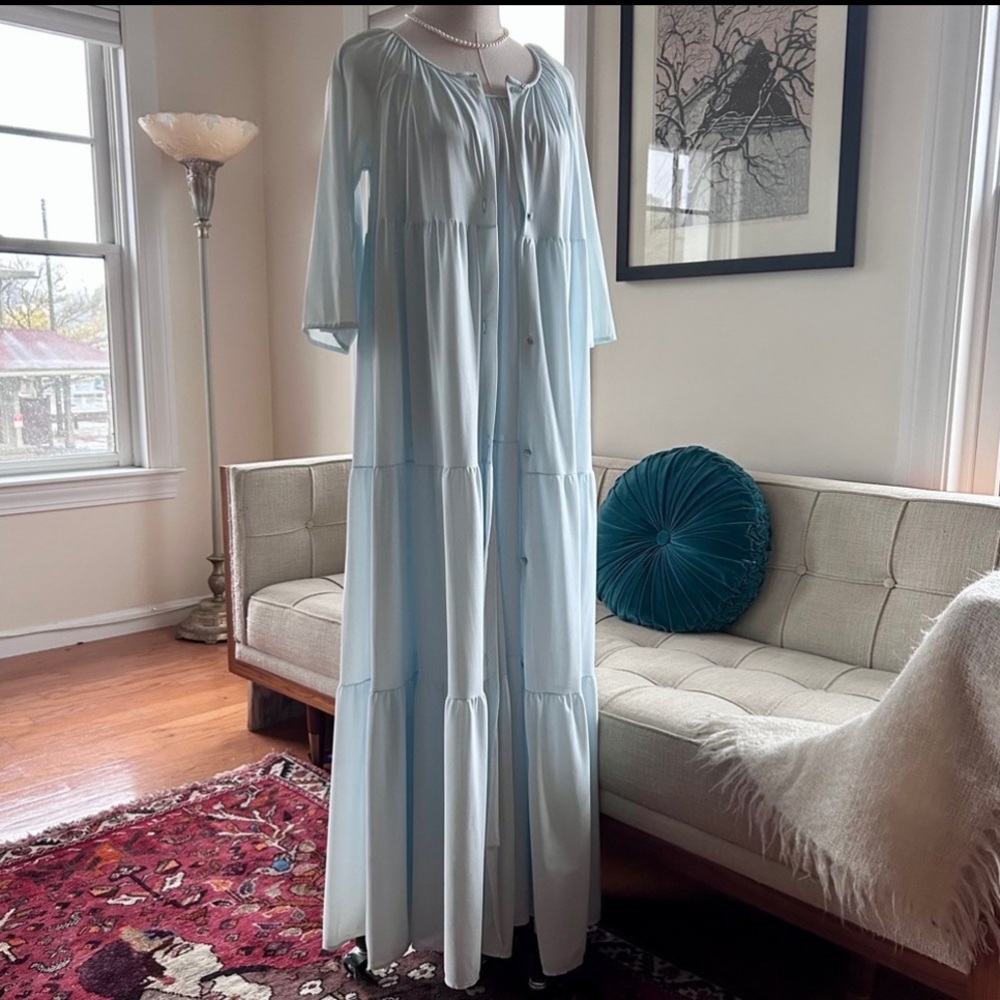 Vintage 70’s Gilead Romantic Tiered Maxi Nightgown & Robe Set in Powder Blue - Picture 2 of 12